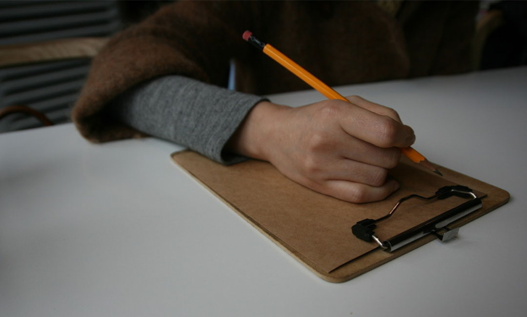 东丽群主家文章代写案例